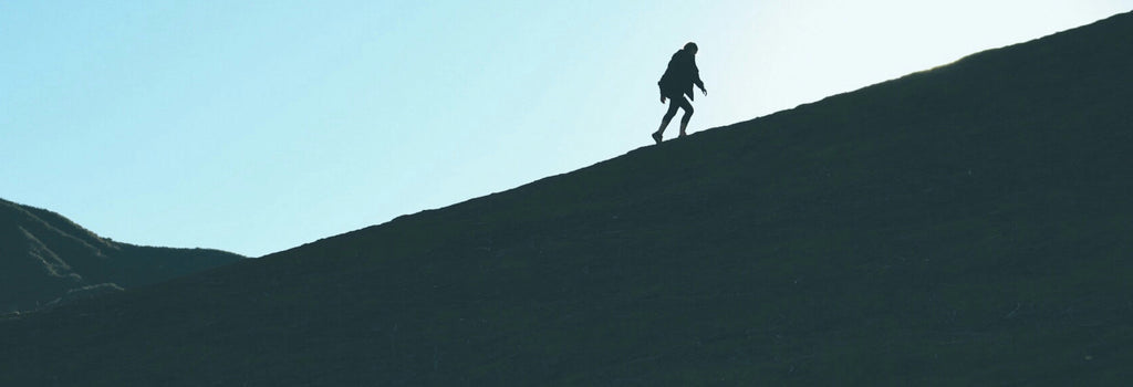 How Compression Gear Helps Climbers Achieve Peak Performance and Faster Recovery